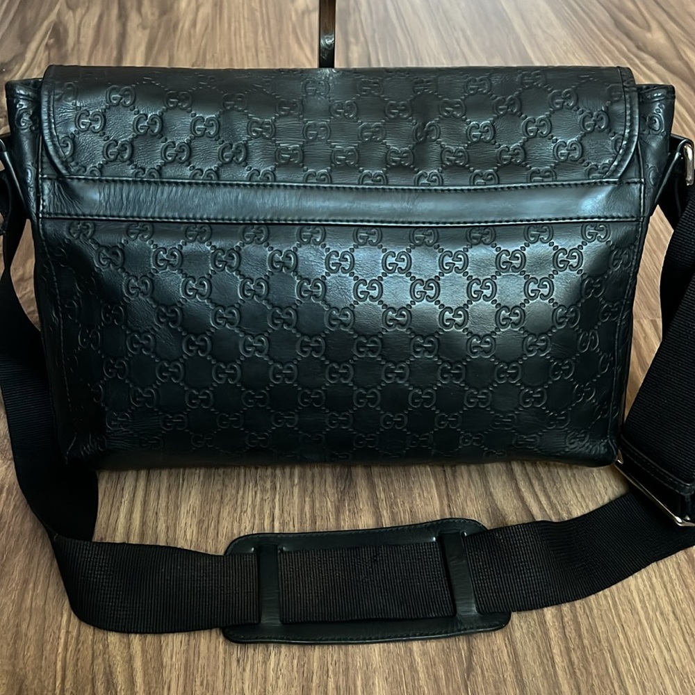 A 436- 💯 % authentic Gucci crossbody bag - Picture 6 of 16